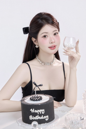 Van-Anh-SN709-copy-2