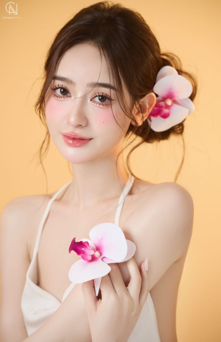 Phạm Linh