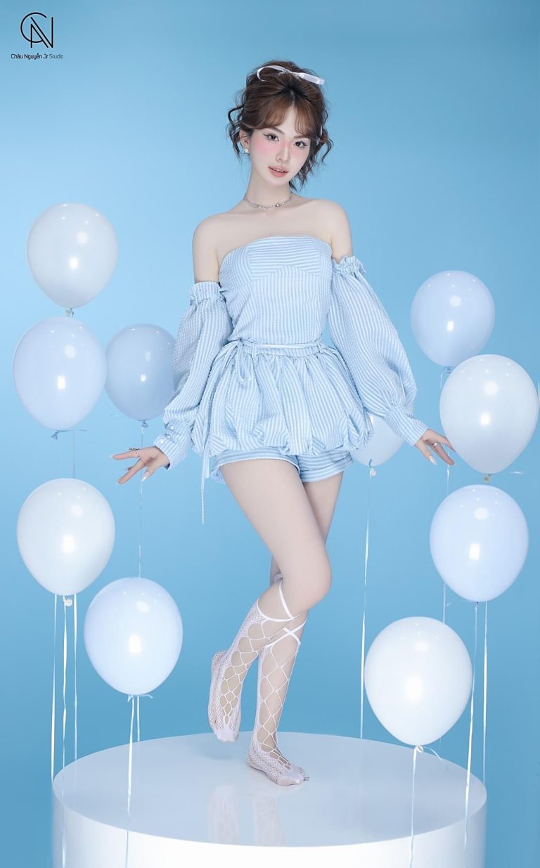 Thu Hoài