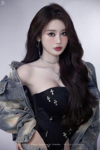 Yến Vi