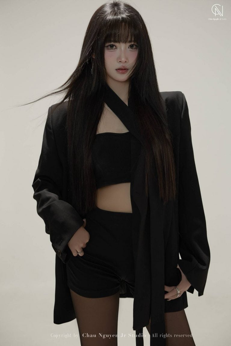 Quỳnh Anh Blazer